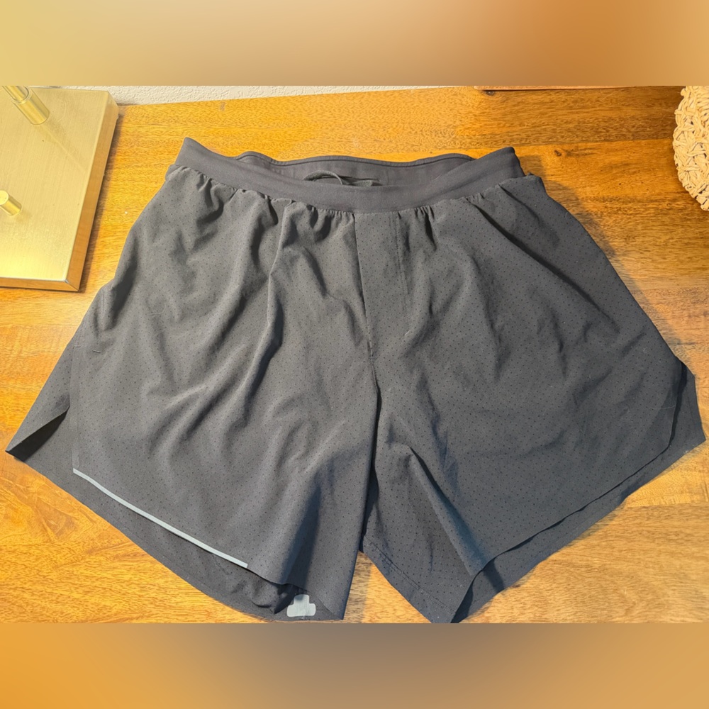 Lululemon Athletica Men’s Fast & Free Split Short 3” | Black | Medium